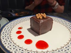 -LES ELITES 英集荟(南京西路店)