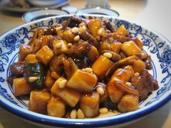 松子牛肉炒年糕-兔爸私家小厨(新北万达店)