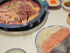 -卤校长老火锅(杨家坪直营店)