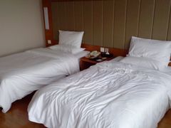 床-全季酒店(重庆上清寺牛角沱地铁站店)