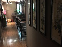 -莱蔻·圣灸堂·推拿艾灸(天山店)