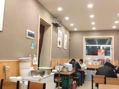 大堂-新健小吃(承德街店)