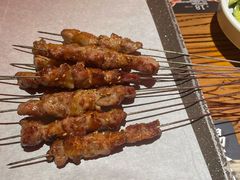 现穿羔羊肉串-火联烧烤(学院路创始店)