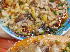 -乡村馕坑肉·烧烤·新疆菜·本地人更爱吃(阿勒泰首店)