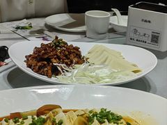 -鸭王烤鸭店(三里河店)