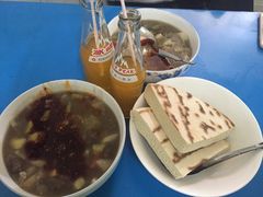 -刘老虎肉丸糊辣汤(总店)