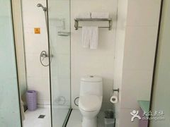 -莫泰酒店(厦门万象城火车站地铁站店)