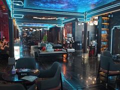 -屋有岛沉浸游戏旗舰店(中山公园店)