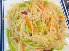 -八两八金·莱芜特色炒鸡(市南漳浦路店)