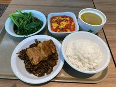 -老乡鸡(火车站友谊商场店)