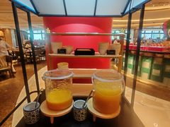 -咖啡苑自助餐厅·中国大饭店