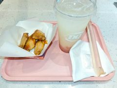 -DQ·蛋糕·冰淇淋(江北机场T2A店)