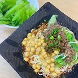 今天只想吃碗好面满满的豌豆