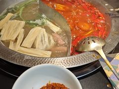 -廖掌柜·重庆鲜货火锅(上海首店)