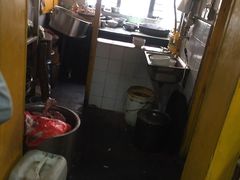 -王家大肉泡馍馆(宝平路8号)