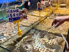 -领鲜活海鲜榴莲自助火锅(东门店)