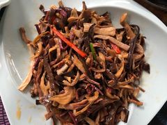 -小厨子私房菜·云南美食店