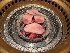 -山川小町·极番烧肉(新地假日广场店)