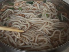 -正宗杨记普洱酸醋米线(总店)