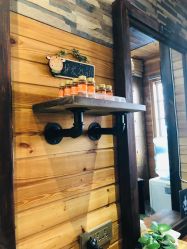 点击看大图 -MONE美发沙龙