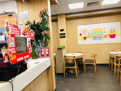 -华莱士·炸鸡汉堡(奥林花园店)