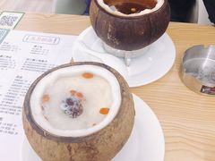 椰子虫草花竹丝鸡-五月甜品(中山公园店)