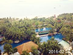 -三亚湾海居铂尔曼度假酒店