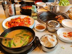 -韩香福烤肉庄园(华夏路店)