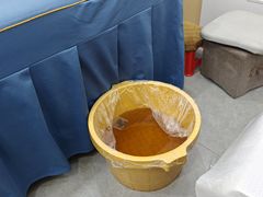 -郑远元专业修脚房(昌里东路店)