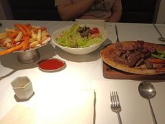 -春树下·树屋花房西餐厅(罍街AS1980店)