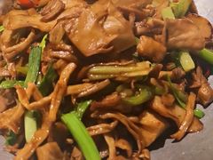 -卢大鲜鱼头捞饭(美利广场店)