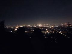 -鬼笑石后山停车场