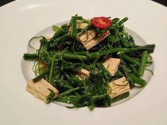 -荣品荟·融合餐厅(月湖广场店)