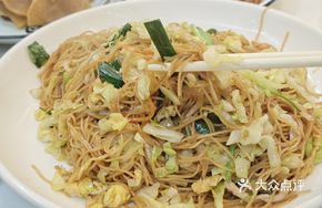 Fried Rice Noodles (Large Serving)