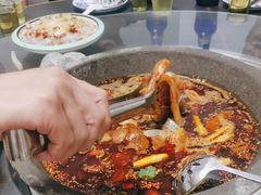 -秦巴石锅鱼