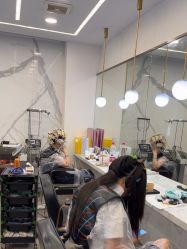 -蓝调造型·烫发·染发