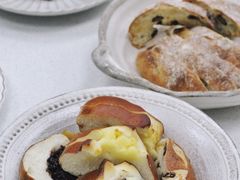 紫糯米碱水面包-富贵面包公司(运河店)