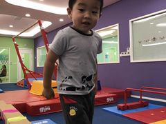 -小小运动馆(浦江店)