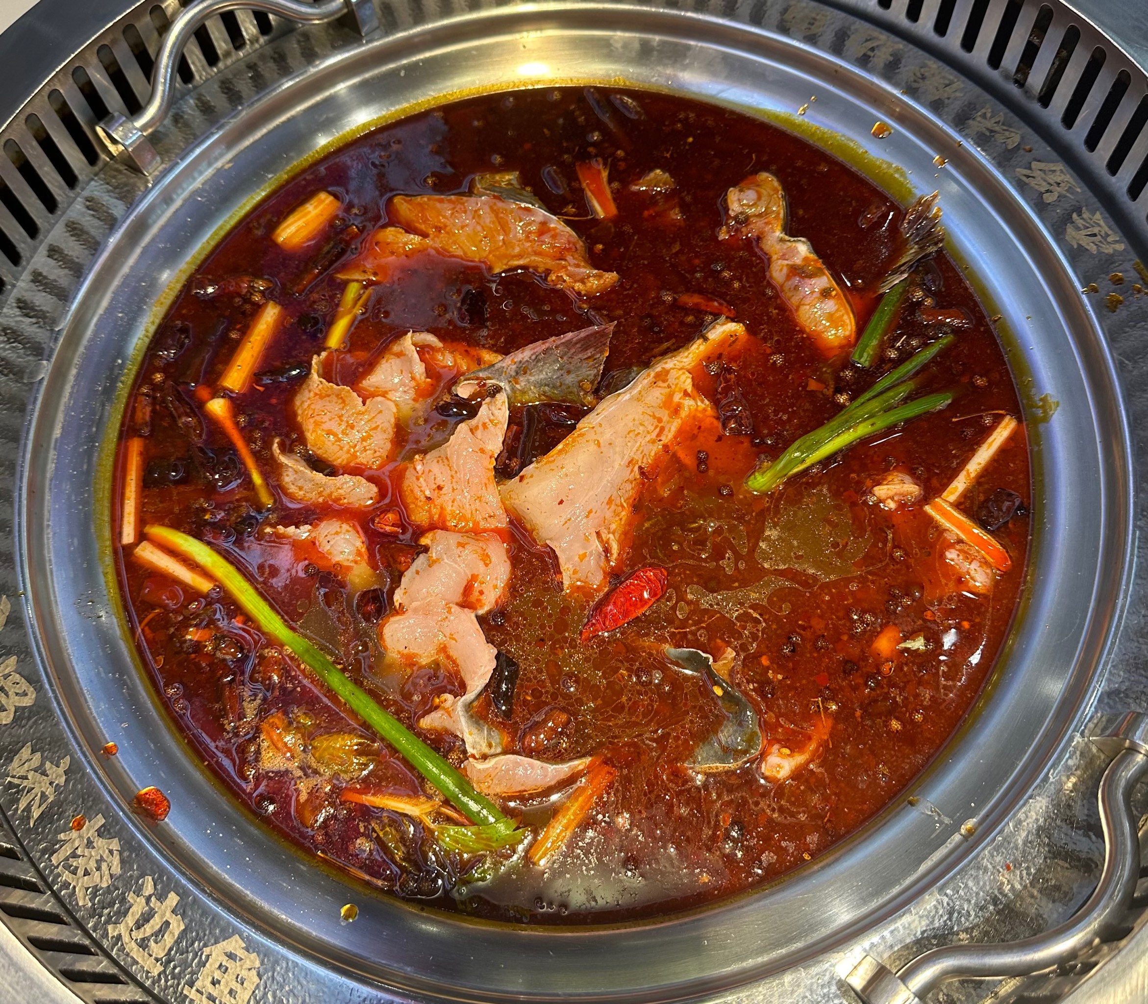 梭边鱼不是鲶鱼,可以放心食用