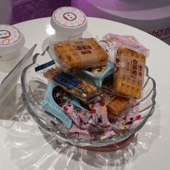 -咪咪专业脱毛连锁机构