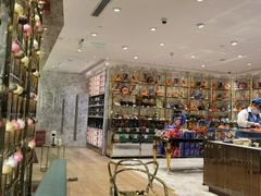 -VENCHI 闻绮(北京国贸商城店)