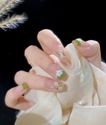 -LILY NAILS美甲美睫