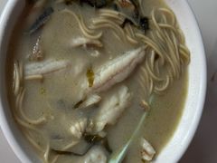 -明呈黄鱼面馆(斜土路店)