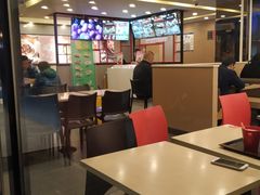 大堂-永和大王(蛙嫩鸡香煲煲鲜·军博店)