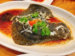 -侬佳蒸菜馆(听潮店)