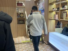 -霸王茶姬(南强街店)