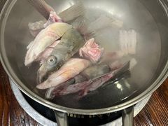 -正能量脆肉鲩火锅