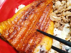 鳗鱼丼-食其家·牛丼咖喱(中山公园地铁站店)