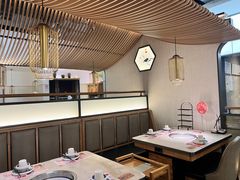 -左庭右院鲜牛肉火锅(浦江欢乐颂店)
