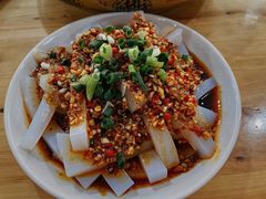 -一品红烧鸭特色川菜(三岔湖店)